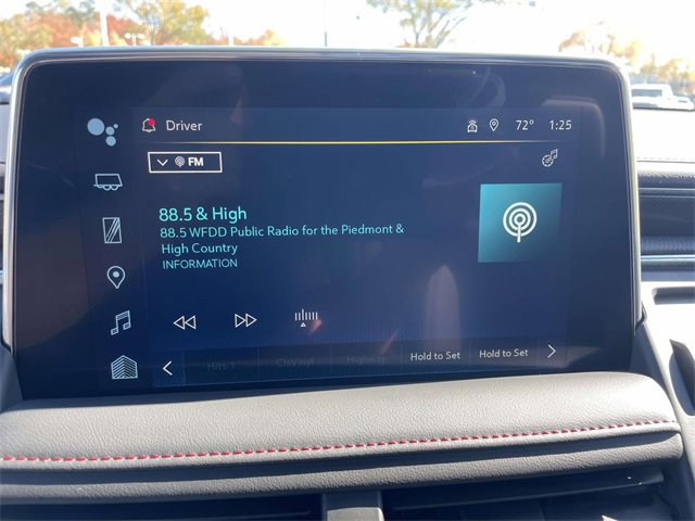 Used 2023 Chevrolet Suburban RST w/ Sport Performance Package image 22