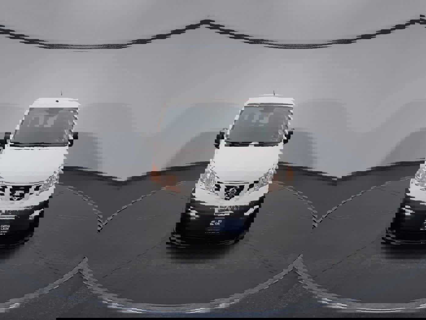 Used 2017 Nissan NV200 S w/ Back Door Glass Package image 3