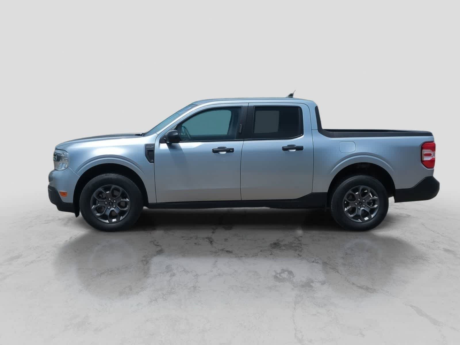 Certified 2024 Ford Maverick XLT w/ XLT Luxury Package AWD/4WD image 4