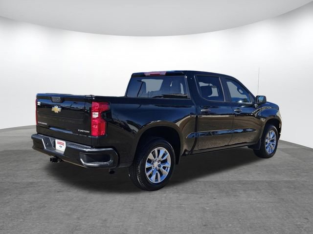 Used 2023 Chevrolet Silverado 1500 Custom image 4