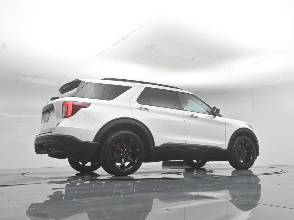 Certified 2023 Ford Explorer ST w/ Equipment Group 401A AWD/4WD image 50