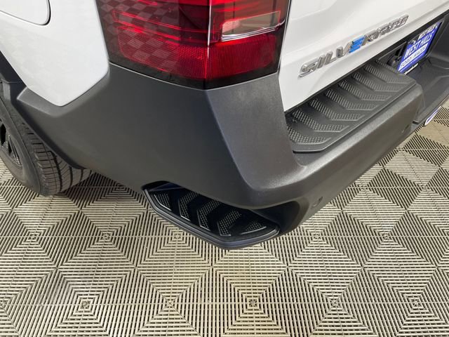 Used 2024 Chevrolet Silverado EV W/T image 23