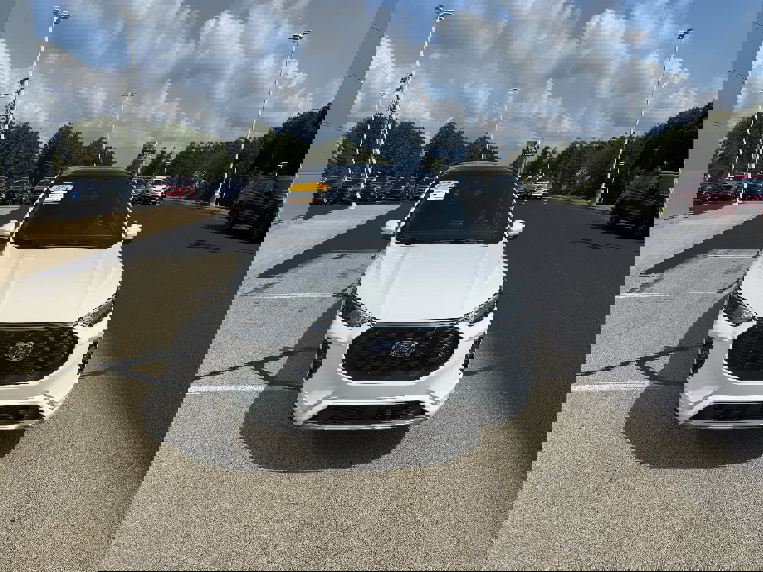 Certified 2023 Ford Escape ST-Line Select w/ Class II Trailer Tow Package image 8