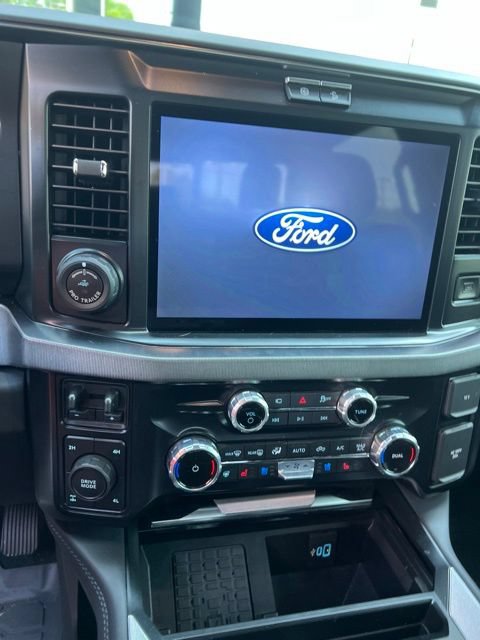 Certified 2025 Ford F350 Platinum AWD/4WD image 11
