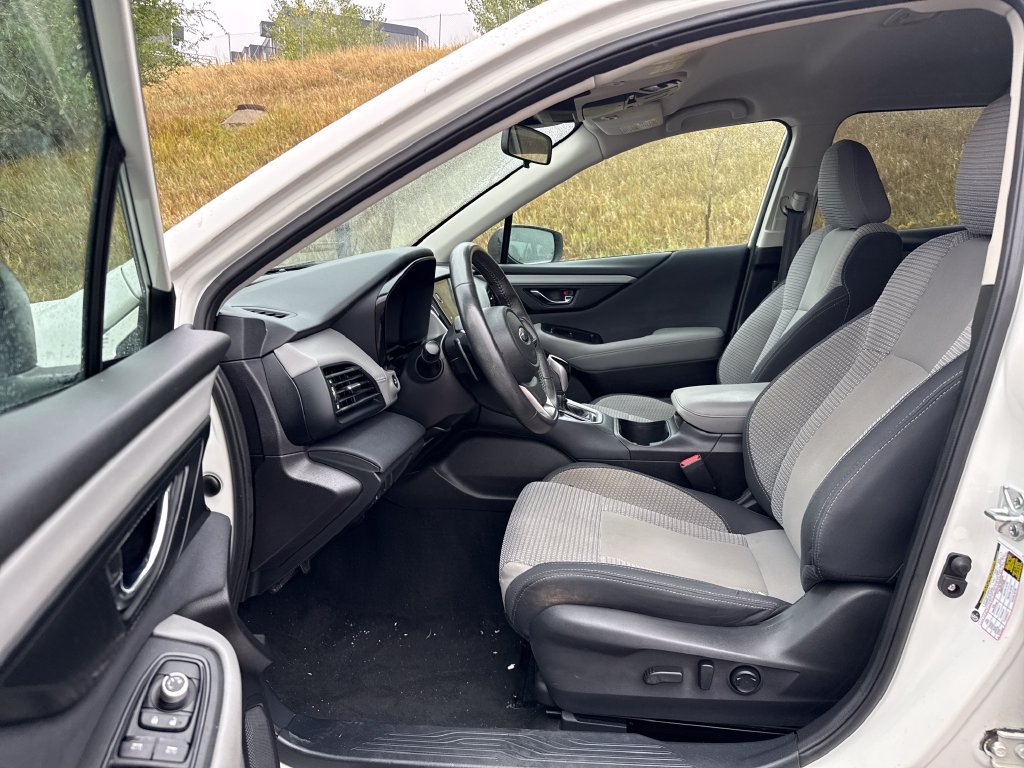 Used 2023 Subaru Outback Premium AWD/4WD image 25