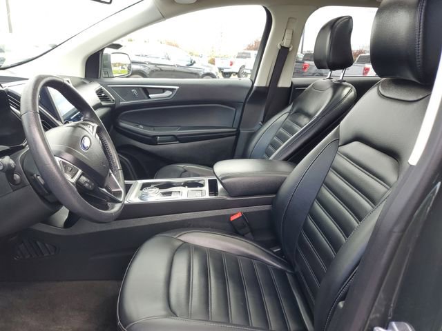 Certified 2022 Ford Edge SEL w/ Convenience Package AWD/4WD image 9