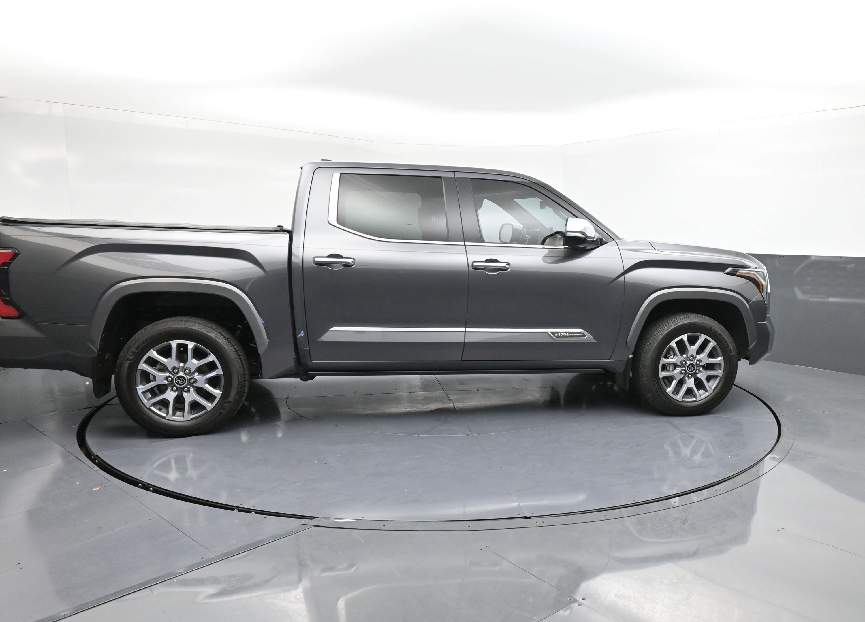 Used 2024 Toyota Tundra 1794 Edition image 17