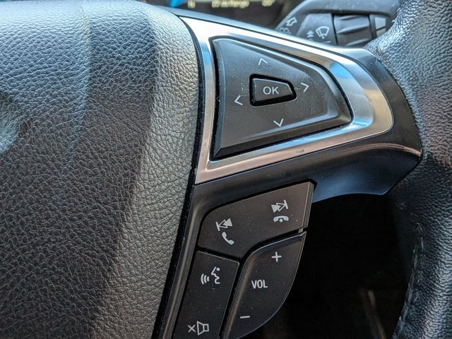 Certified 2022 Ford Edge Titanium AWD/4WD image 16