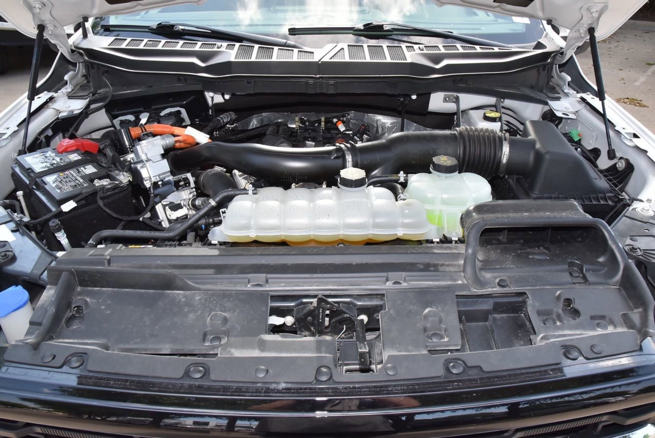 Certified 2025 Ford F150 XLT w/ Equipment Group 301A Standard image 40