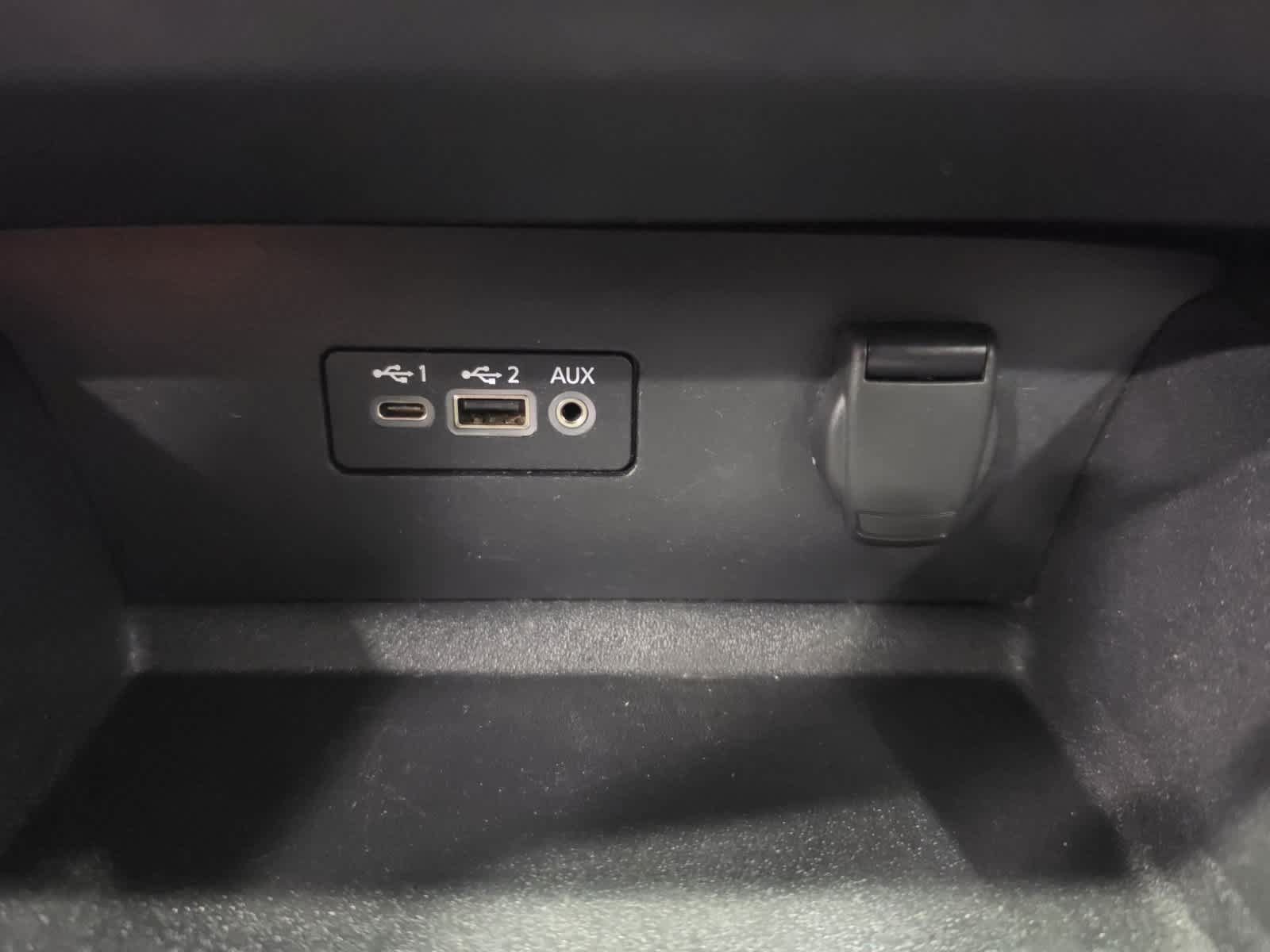 Used 2022 Nissan Altima 2.5 SV FWD image 24