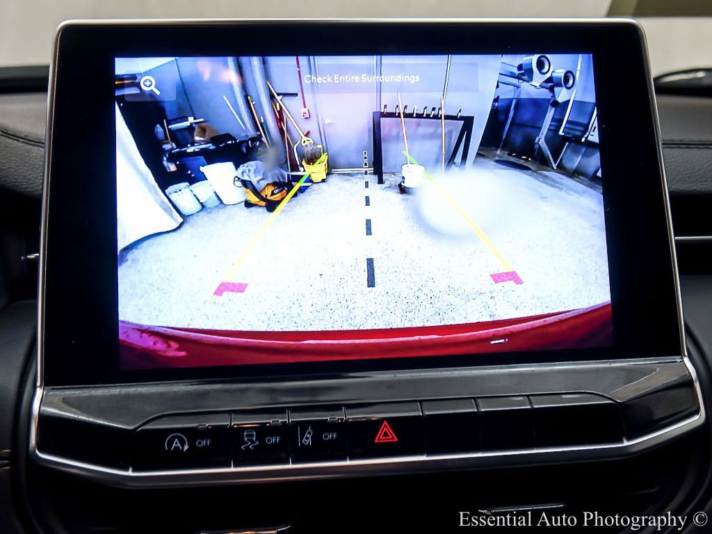 Used 2022 Jeep Compass Limited image 16