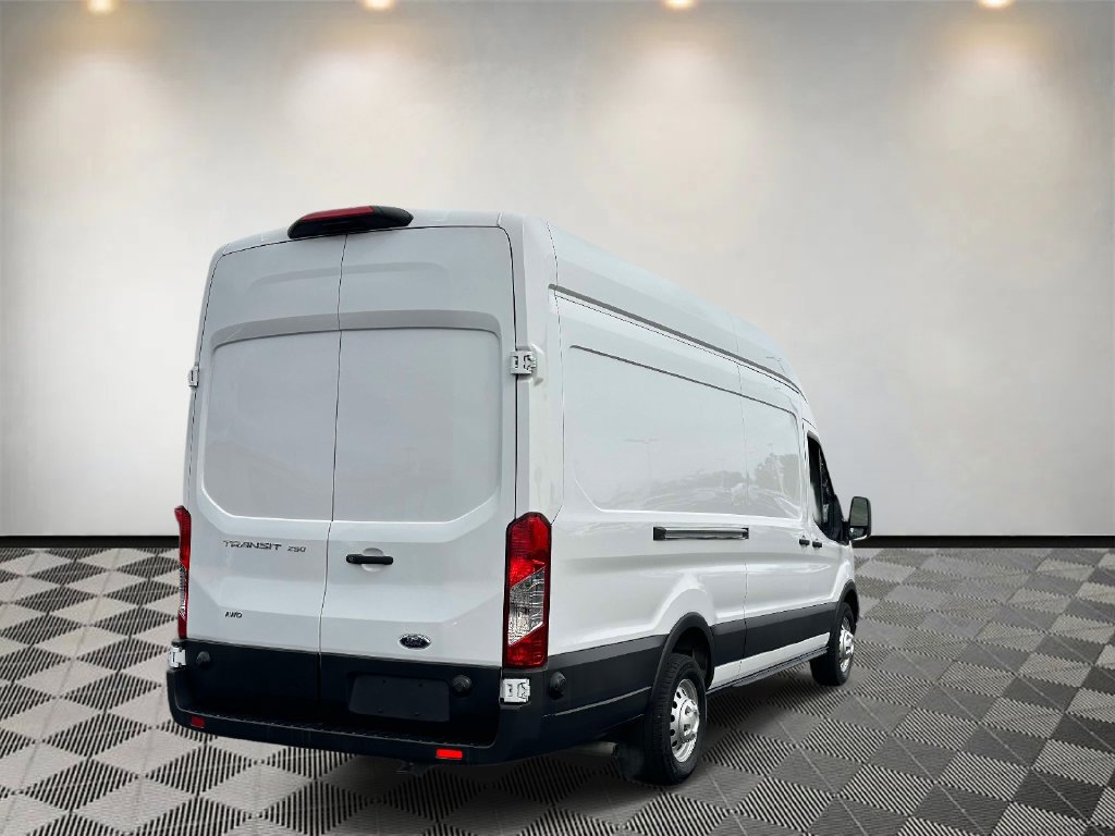 Certified 2025 Ford Transit 250 148 High Roof Extended AWD image 4