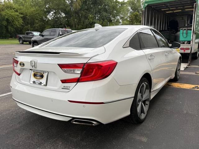 Used 2019 Honda Accord Touring image 6