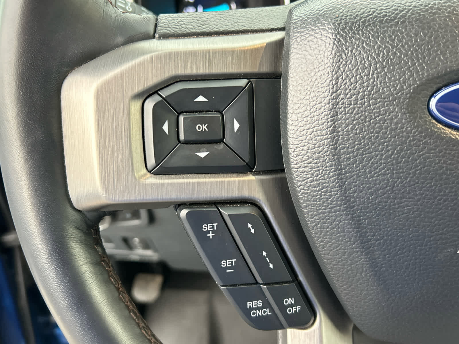 Certified 2022 Ford F350 Platinum image 25