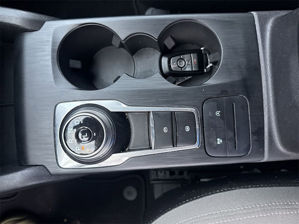 Certified 2022 Ford Escape SE w/ Cold Weather Package image 32