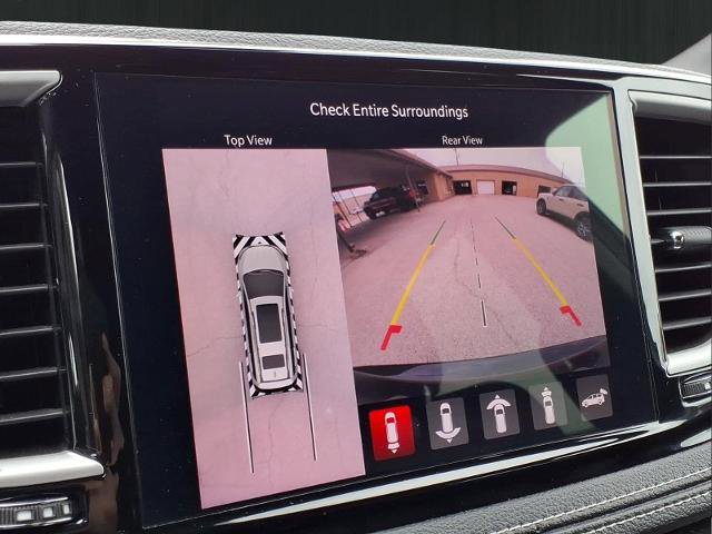 Used 2025 Chrysler Pacifica Select FWD image 24