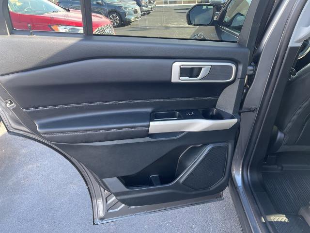 Certified 2022 Ford Explorer XLT w/ Equipment Group 202A image 22