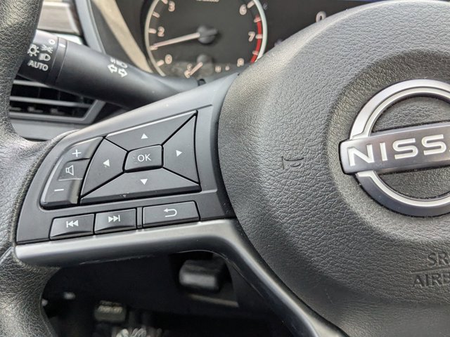 Used 2024 Nissan Altima 2.5 SV FWD image 15