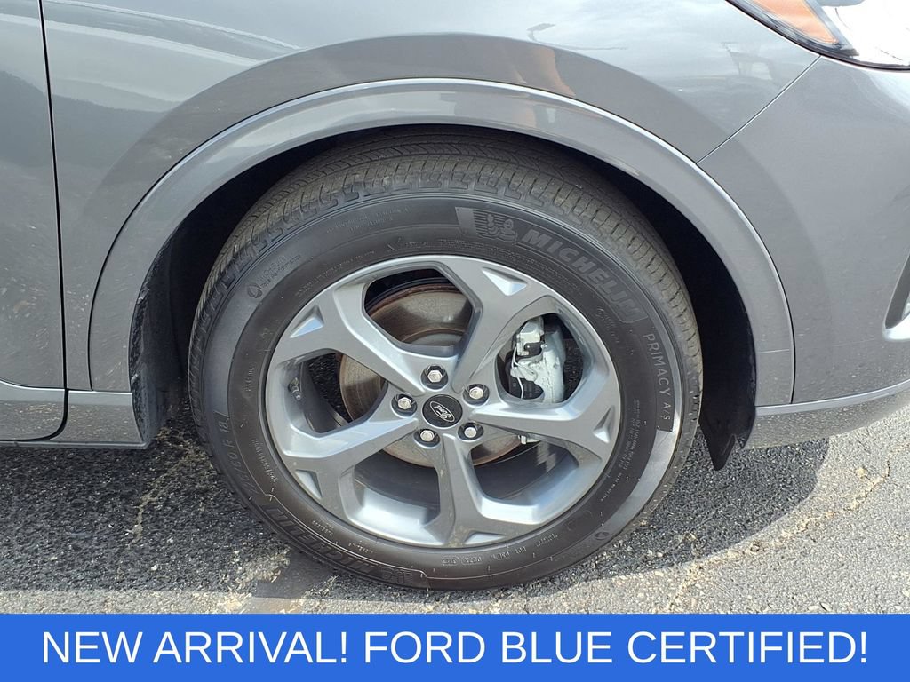 Certified 2023 Ford Escape ST-Line w/ Tech Pack #1 AWD/4WD image 29