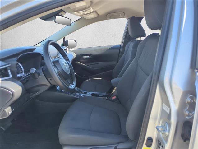 Used 2021 Toyota Corolla LE image 12