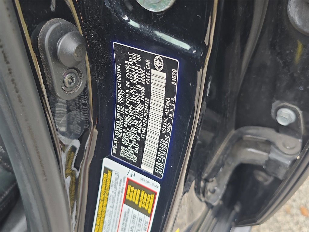 Used 2018 Toyota Avalon XLE image 31