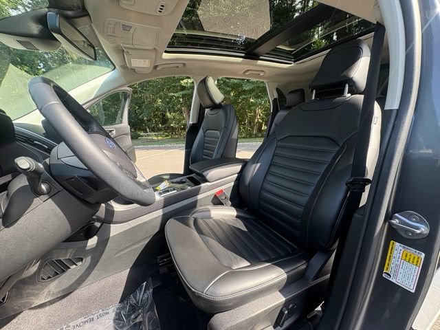 Certified 2024 Ford Edge SEL w/ Convenience Package AWD/4WD image 25