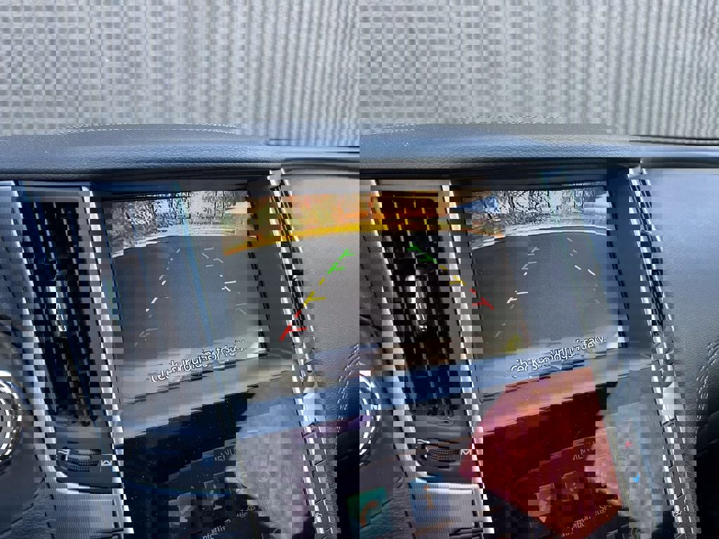 Used 2017 INFINITI Q60 w/ Cargo Package AWD/4WD image 30