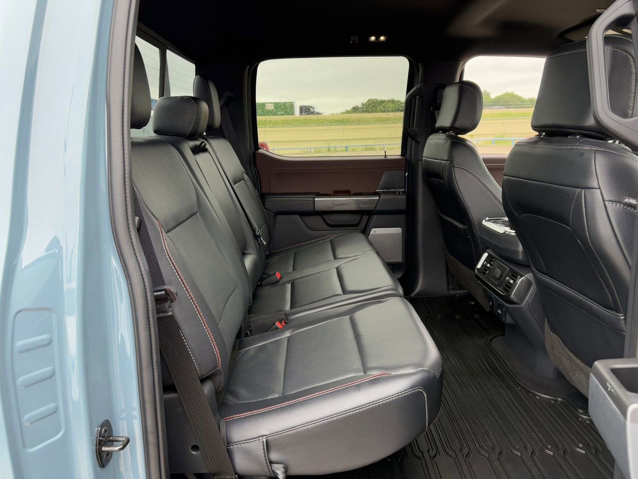 Certified 2023 Ford F150 Lariat AWD/4WD image 31