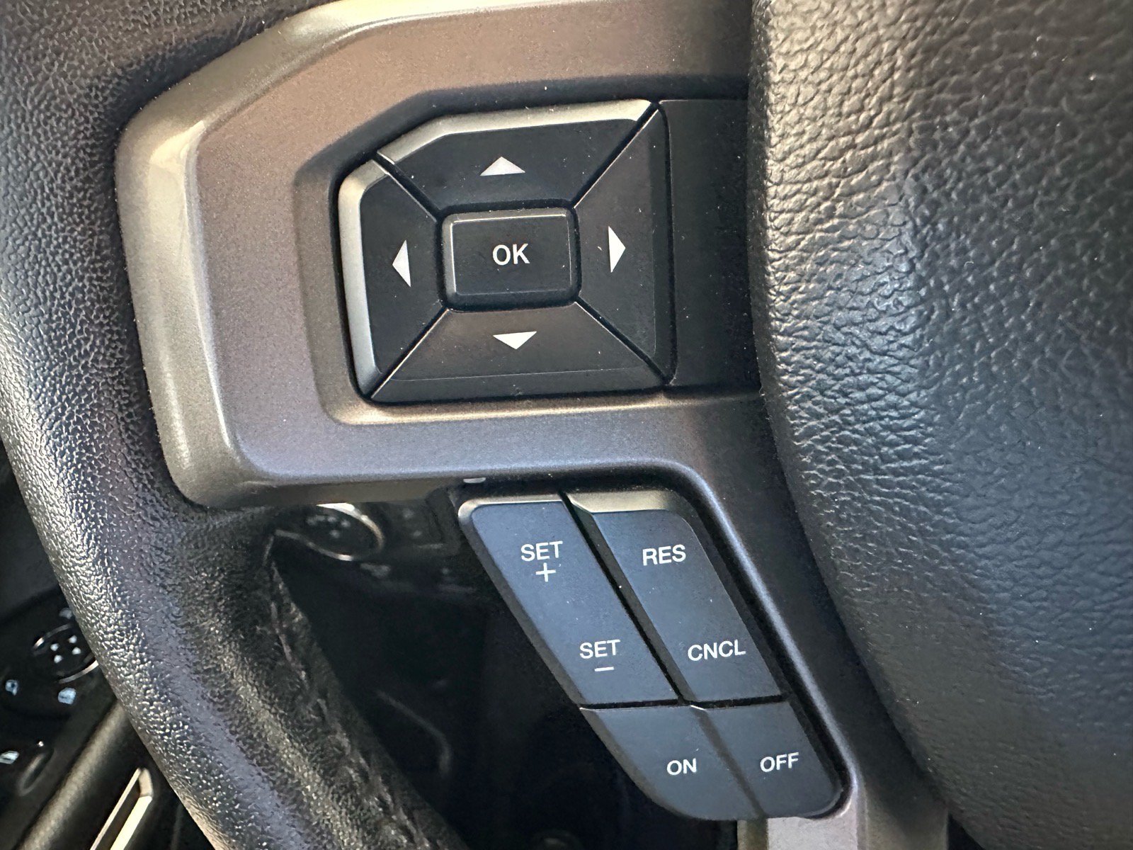 Certified 2019 Ford Expedition XLT w/ Equipment Group 202A AWD/4WD image 44