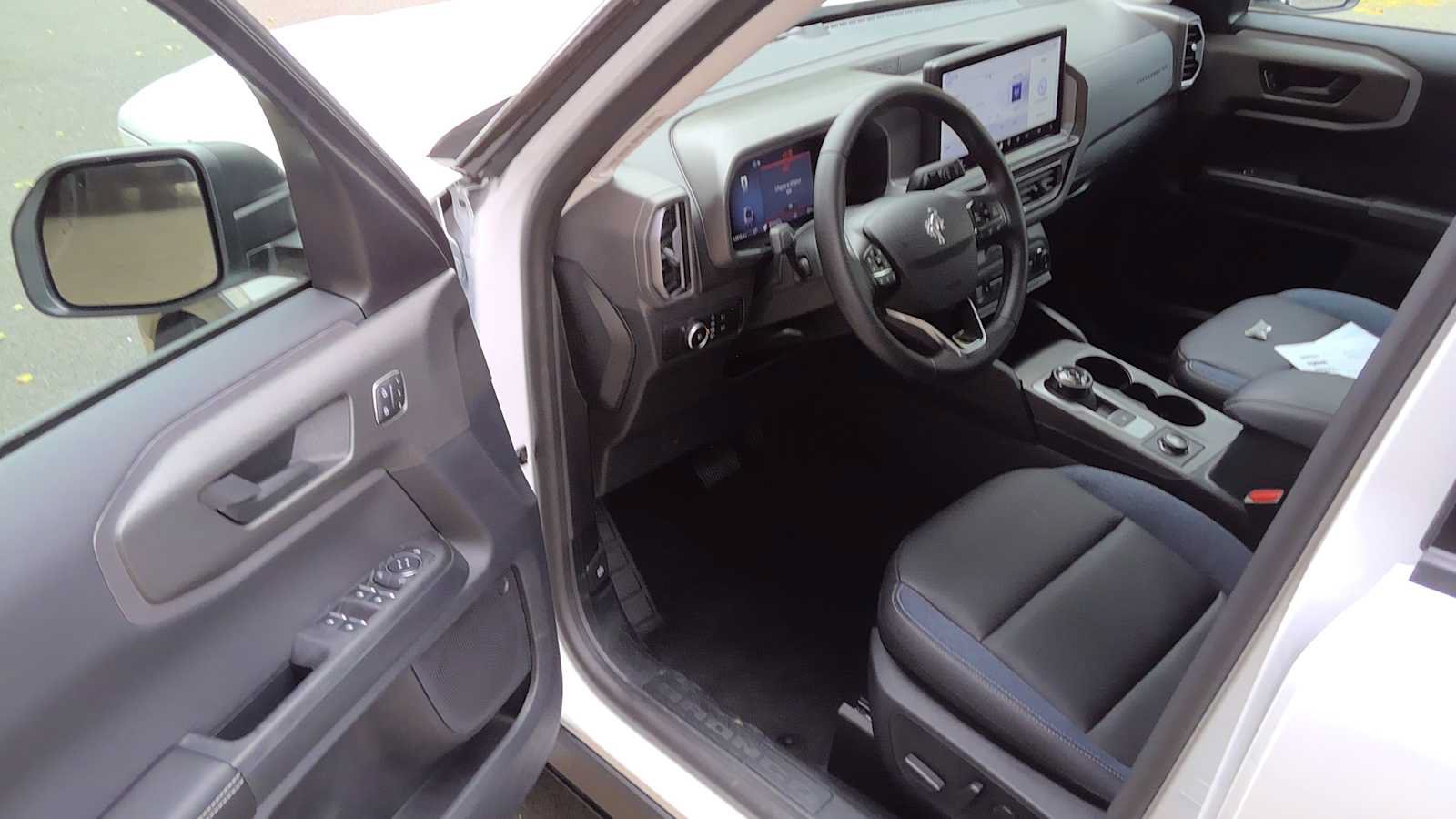 Certified 2026 Ford Bronco Sport Outer Banks AWD/4WD image 8