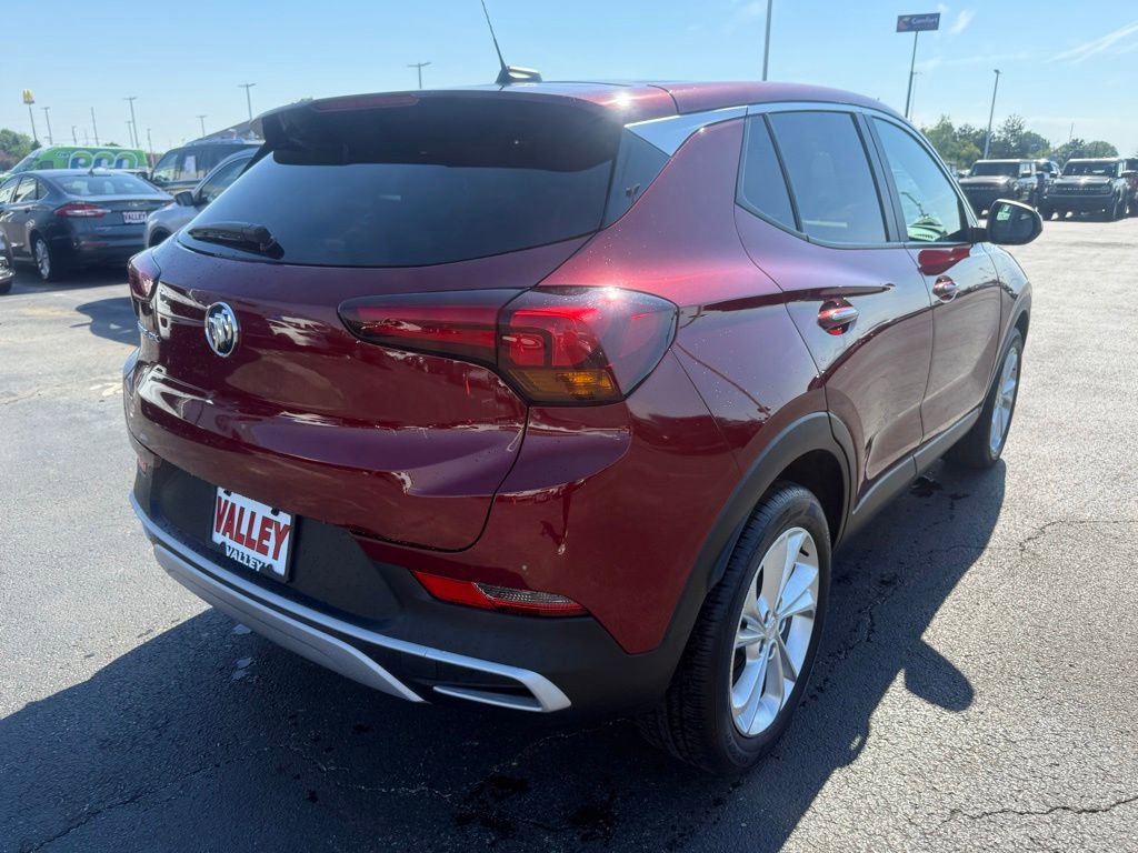 Used 2023 Buick Encore GX Preferred w/ Cold Weather Comfort Package FWD image 4