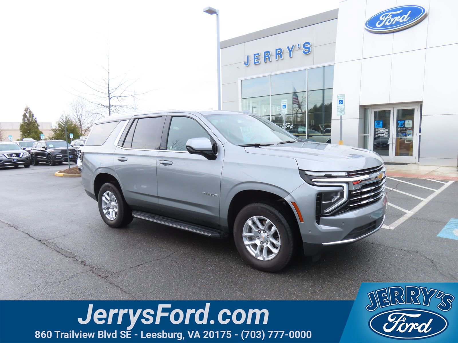Used 2025 Chevrolet Tahoe LT image 9