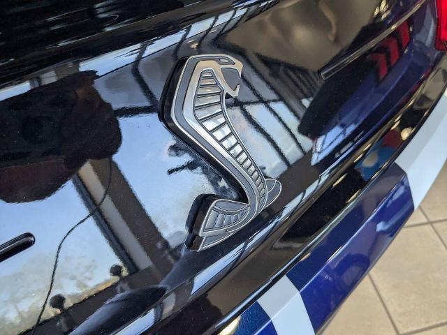 Certified 2022 Ford Mustang Shelby GT500 w/ Carbon Fiber Track Pack RWD image 5