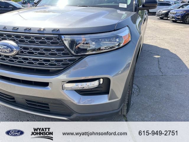Certified 2023 Ford Explorer XLT w/ Equipment Group 202A AWD/4WD image 9