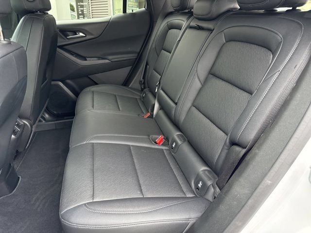 Used 2026 Chevrolet Equinox LT w/ Convenience Package II AWD/4WD image 35