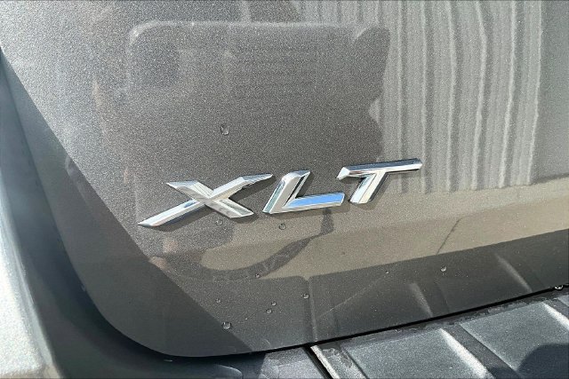 Certified 2023 Ford Explorer XLT w/ Equipment Group 202A AWD/4WD image 24