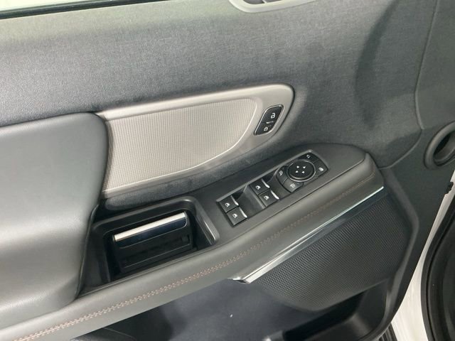 Certified 2025 Ford Expedition Active AWD/4WD image 14