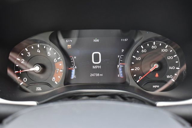 Used 2025 Jeep Compass Limited AWD/4WD image 30