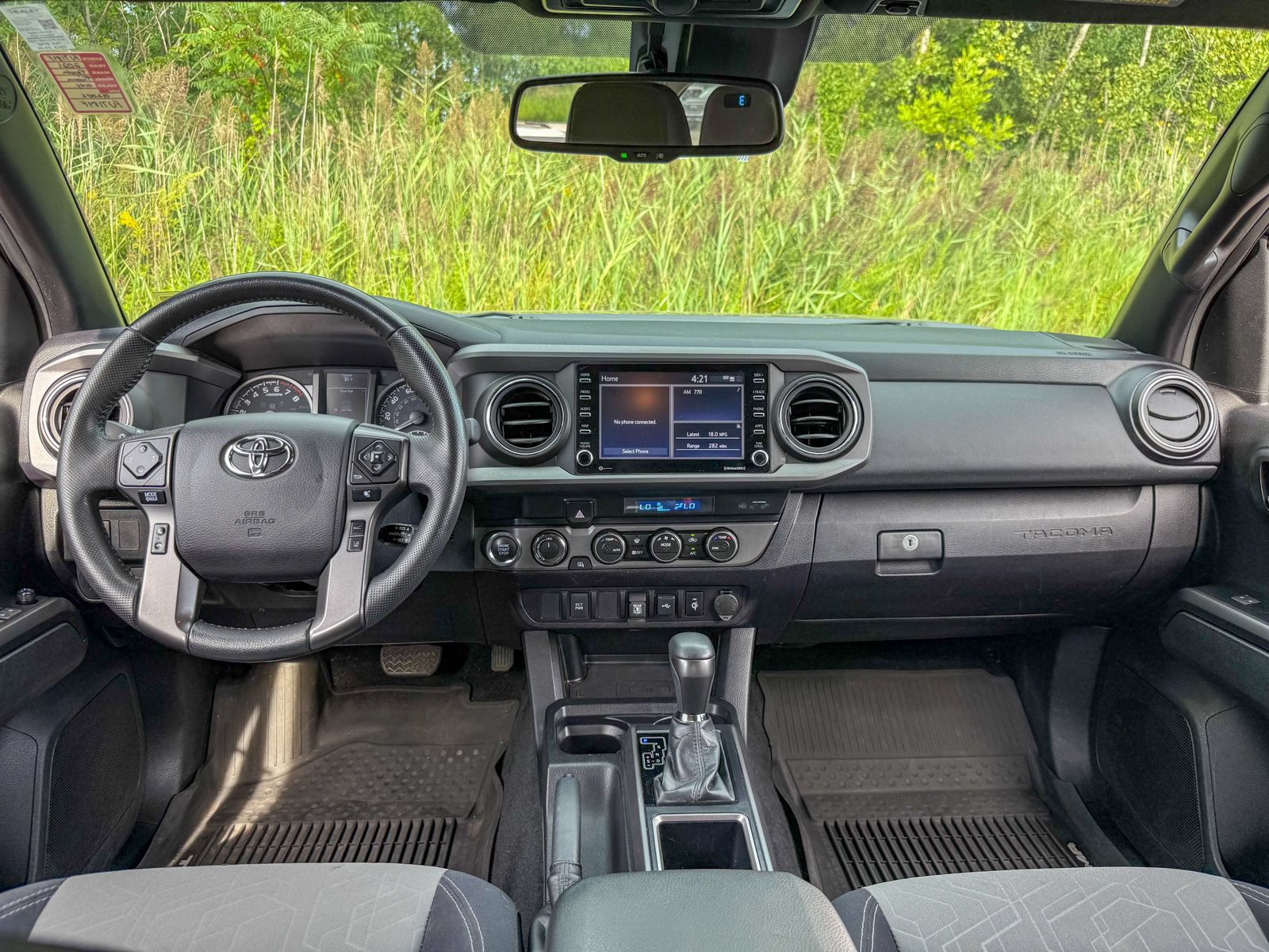 Used 2021 Toyota Tacoma TRD Off-Road AWD/4WD image 19