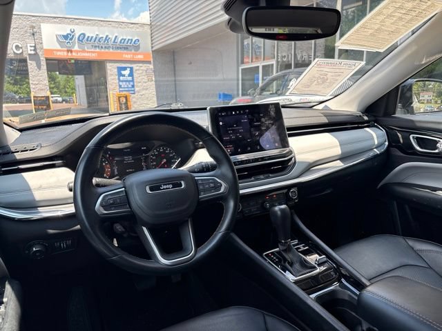 Used 2022 Jeep Compass Limited AWD/4WD image 36