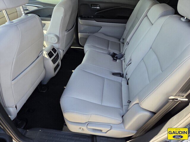 Used 2021 Honda Pilot Special Edition image 13
