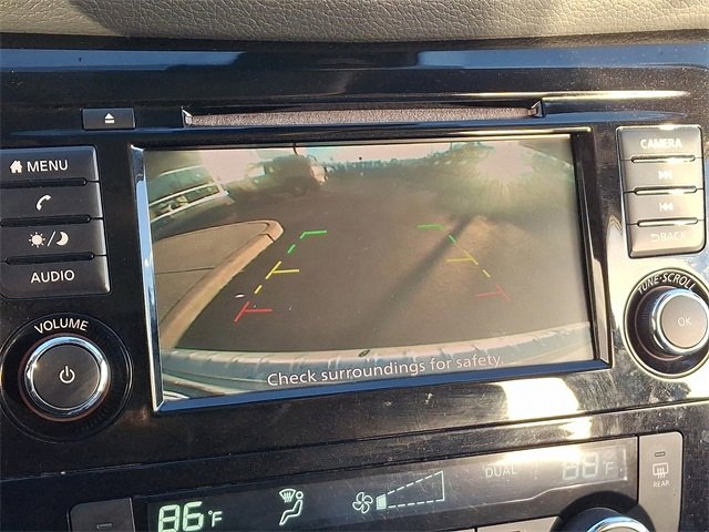 Used 2020 Nissan Rogue Sport SV image 18