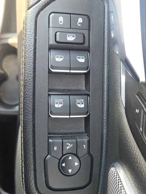 Used 2025 RAM 1500 Laramie w/ Night Edition AWD/4WD image 24