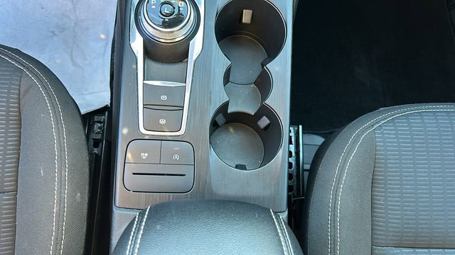 Certified 2023 Ford Escape AWD image 23
