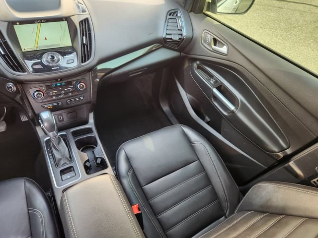 Certified 2019 Ford Escape Titanium AWD/4WD image 14