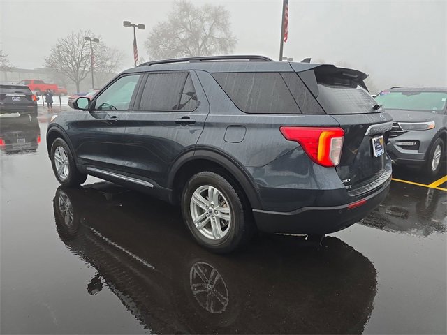 Certified 2024 Ford Explorer XLT image 2