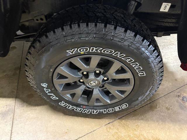 Used 2023 Toyota Tacoma SR5 w/ Technology Package AWD/4WD image 27