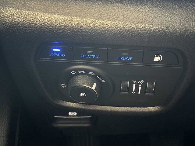 Used 2022 Jeep Grand Cherokee Limited 4xe image 17