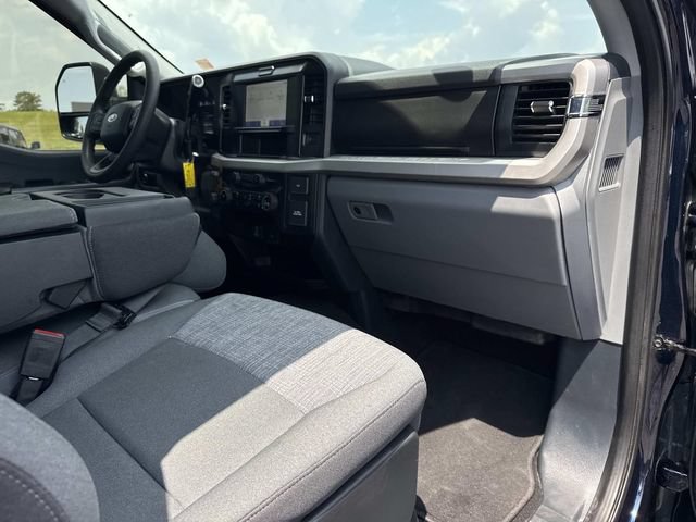 Certified 2025 Ford F250 XLT AWD/4WD image 12