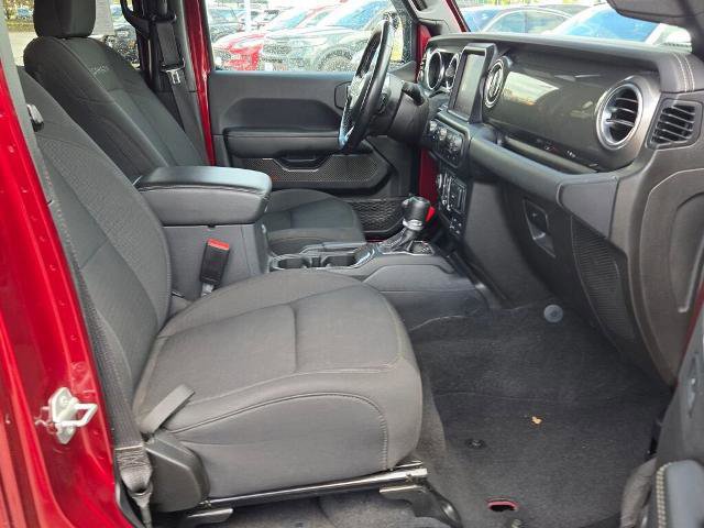 Used 2021 Jeep Wrangler Unlimited Sahara w/ Uconnect 4C Nav & Sound Group image 9